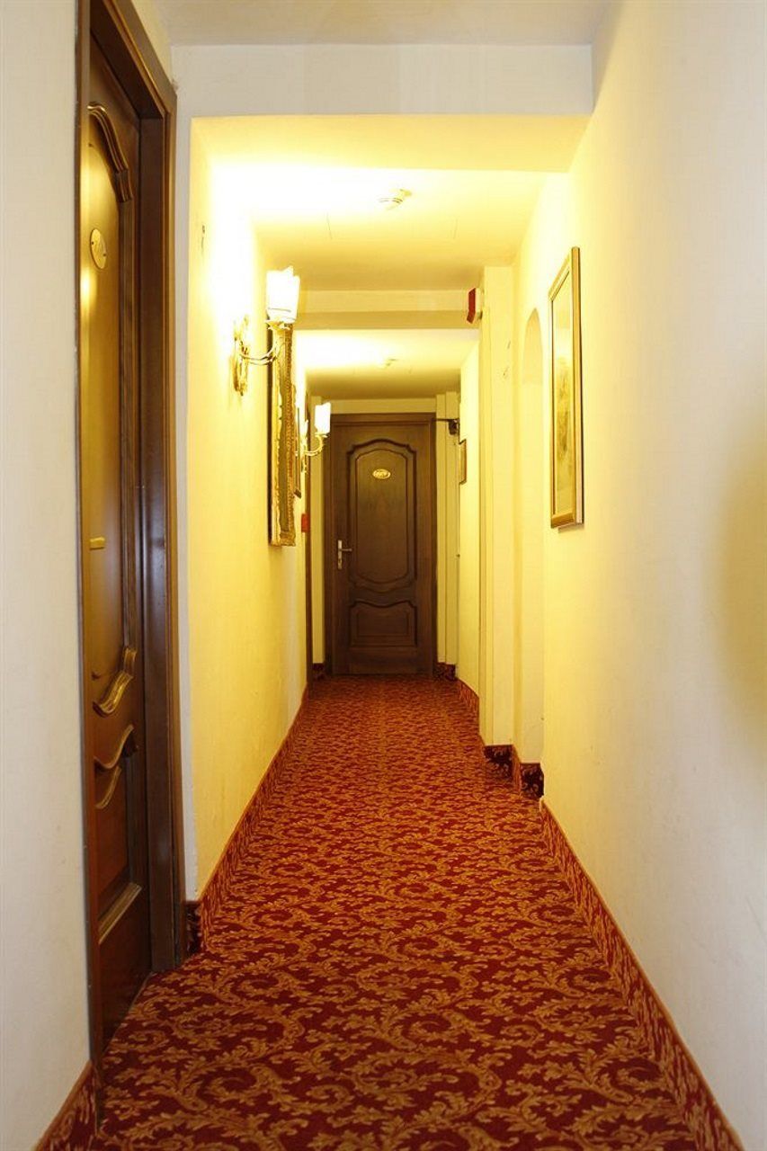 Hotel Genio Řím Exteriér fotografie
