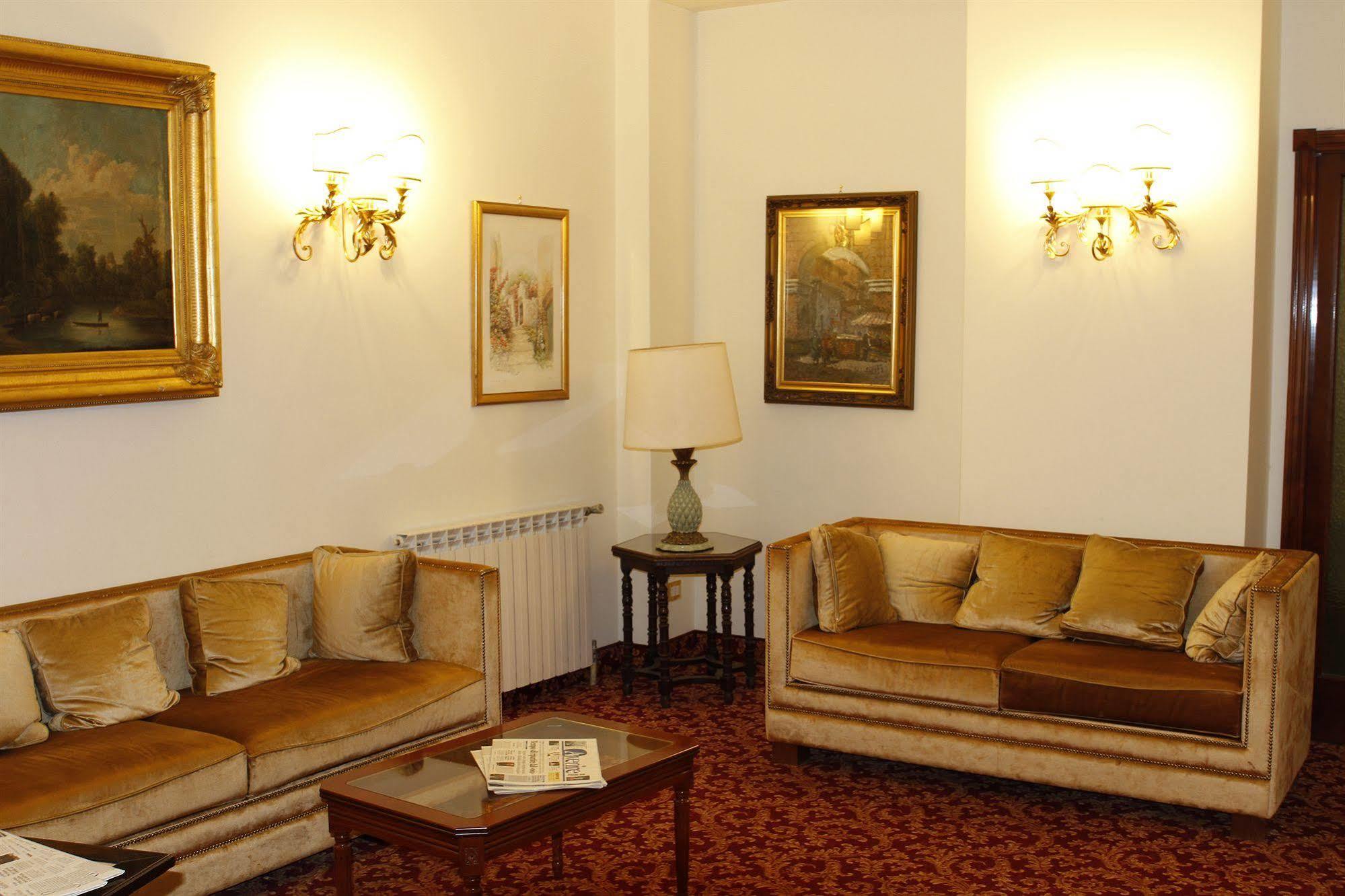 Hotel Genio Řím Exteriér fotografie